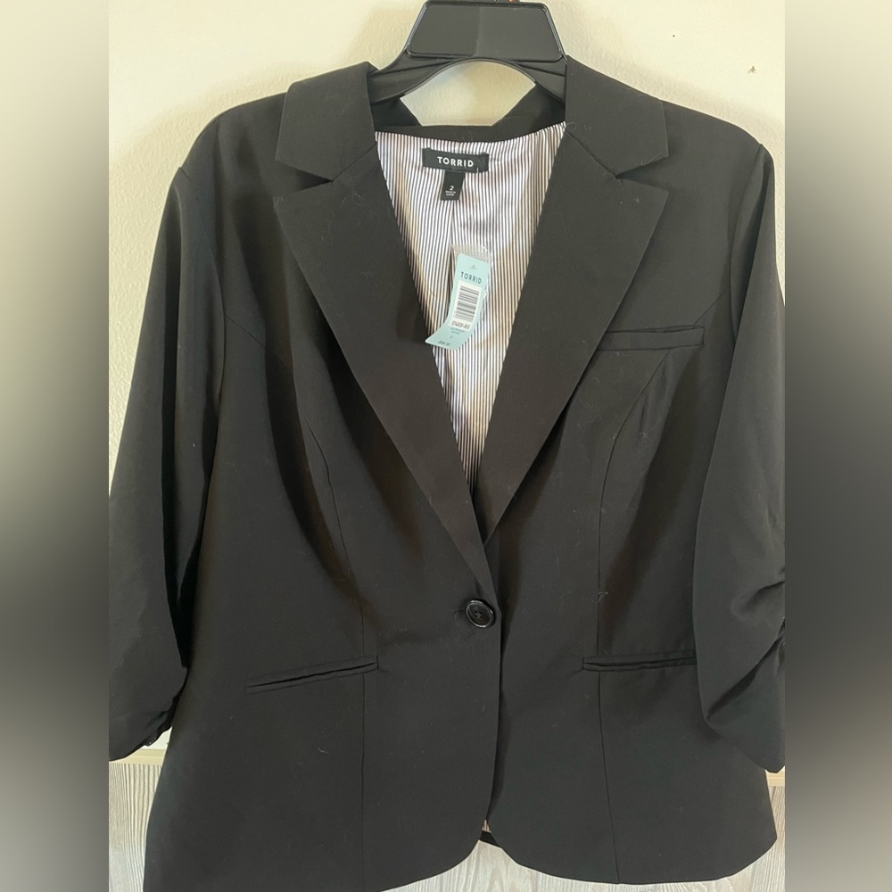 TORRID Women's Black Blazer